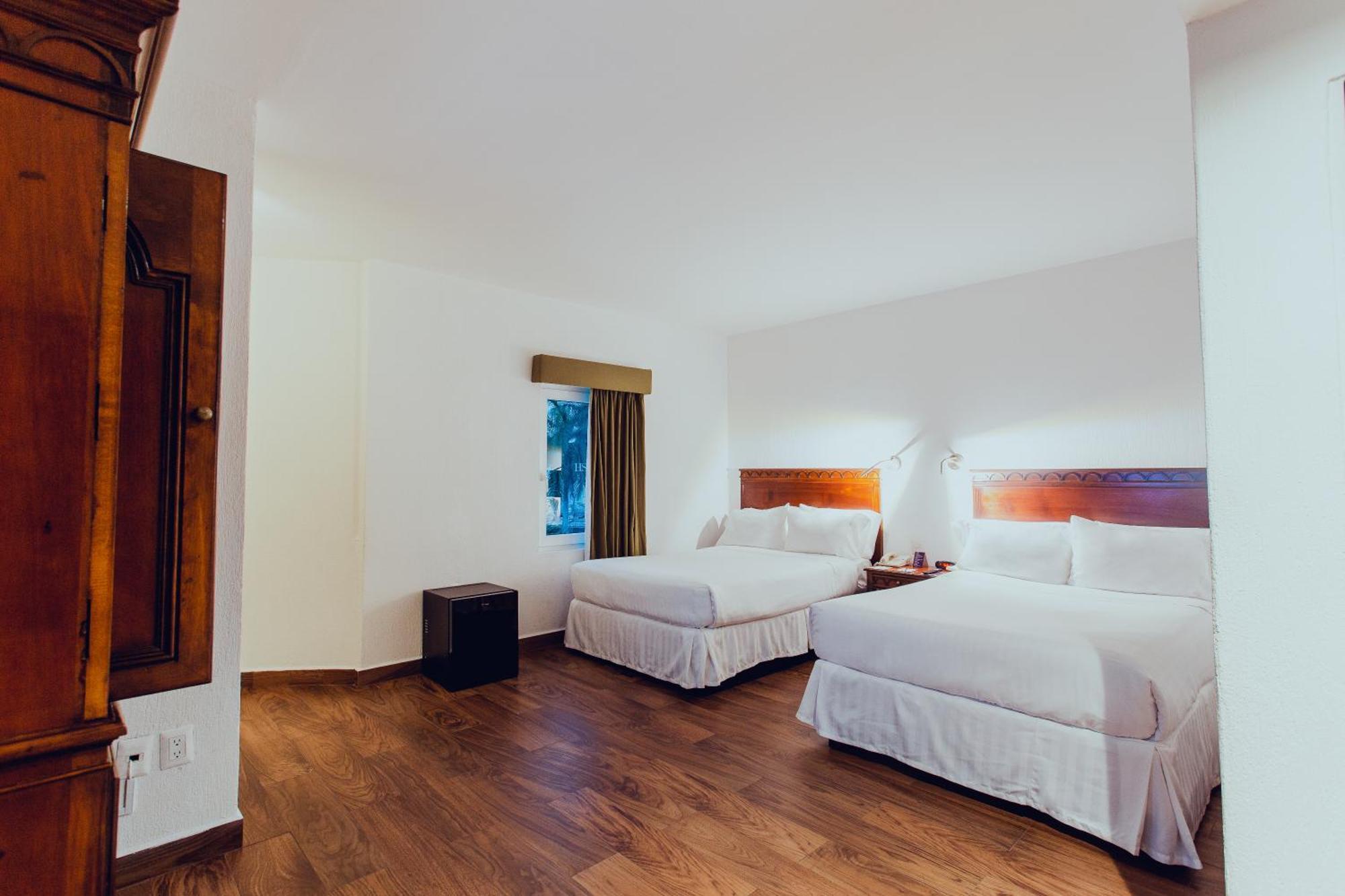 Hotel Hs Hotsson Smart Value Tampico Extérieur photo
